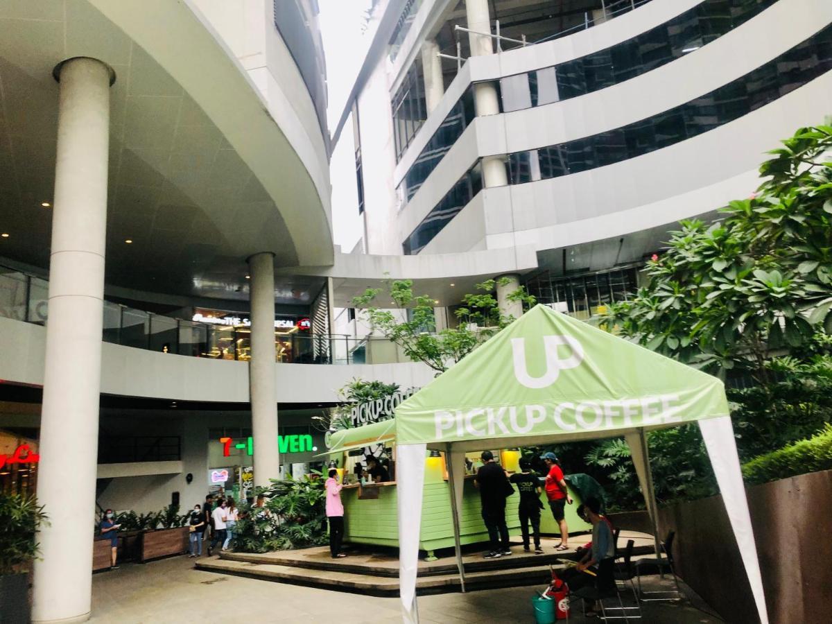 Air Residence 1Br With Balcony Free Netflix And Disney Plus Manila Exterior photo